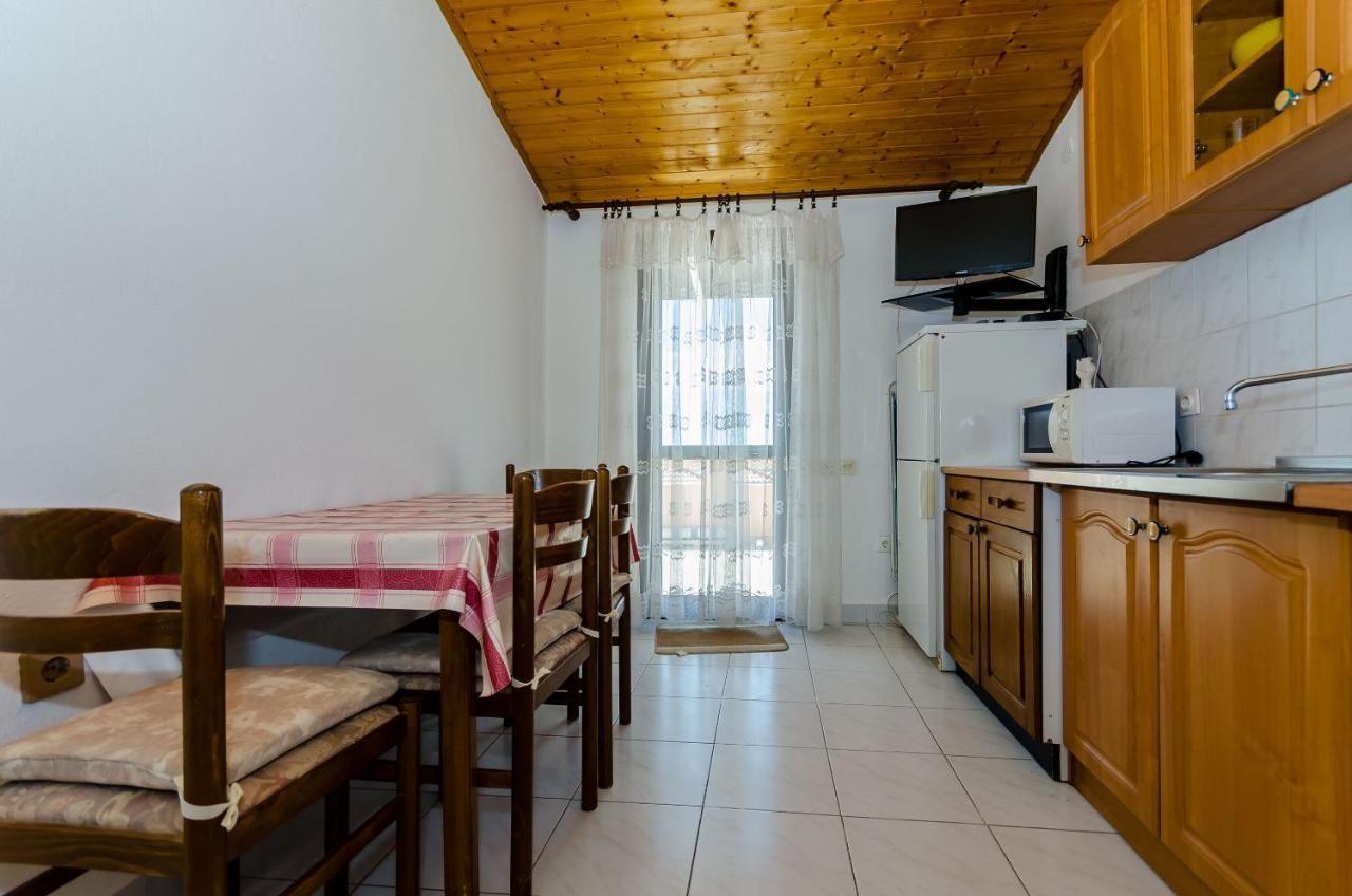 Apartments Kursan Трогир Экстерьер фото