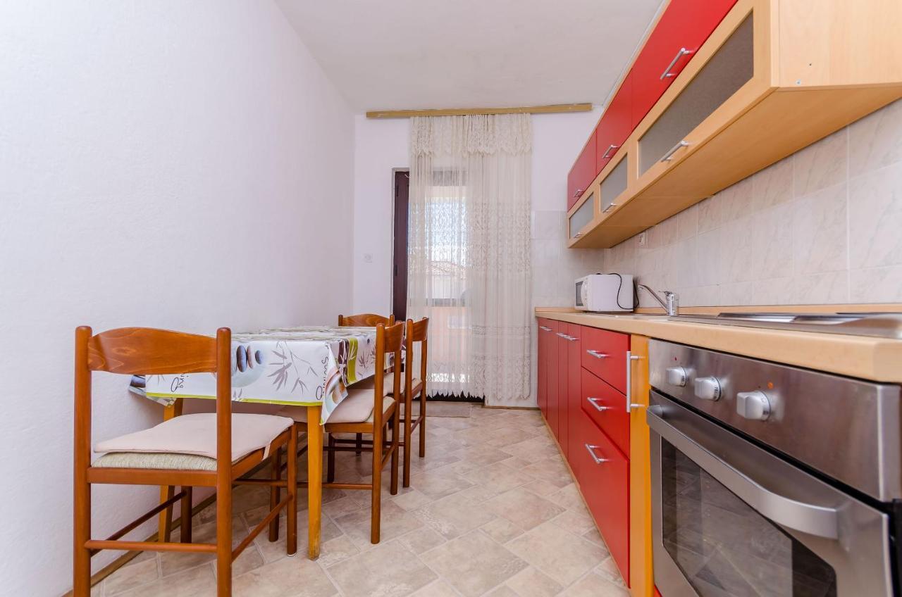 Apartments Kursan Трогир Экстерьер фото