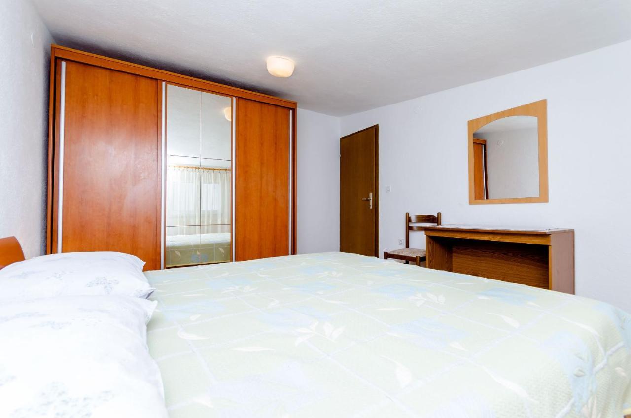 Apartments Kursan Трогир Экстерьер фото
