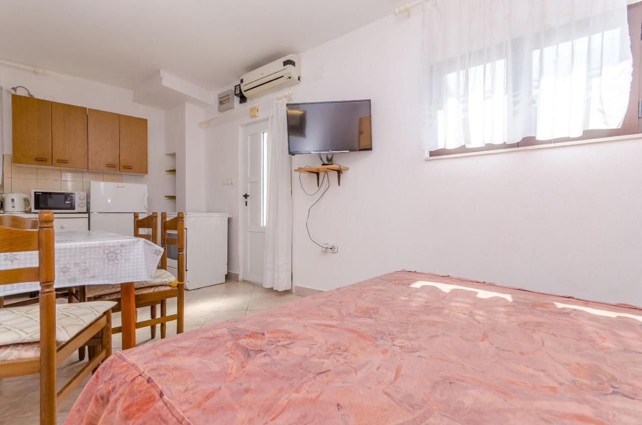 Apartments Kursan Трогир Экстерьер фото